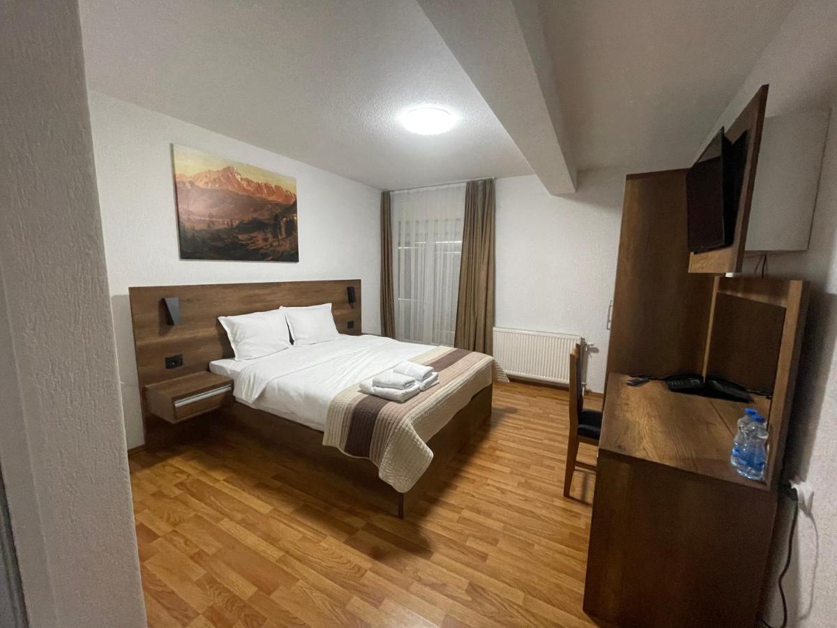 Bici Resort Dobrosin Eksteriør bilde
